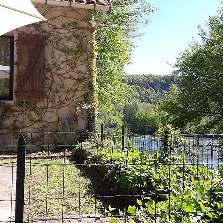 Maison Du Passeur بيت للعطل *